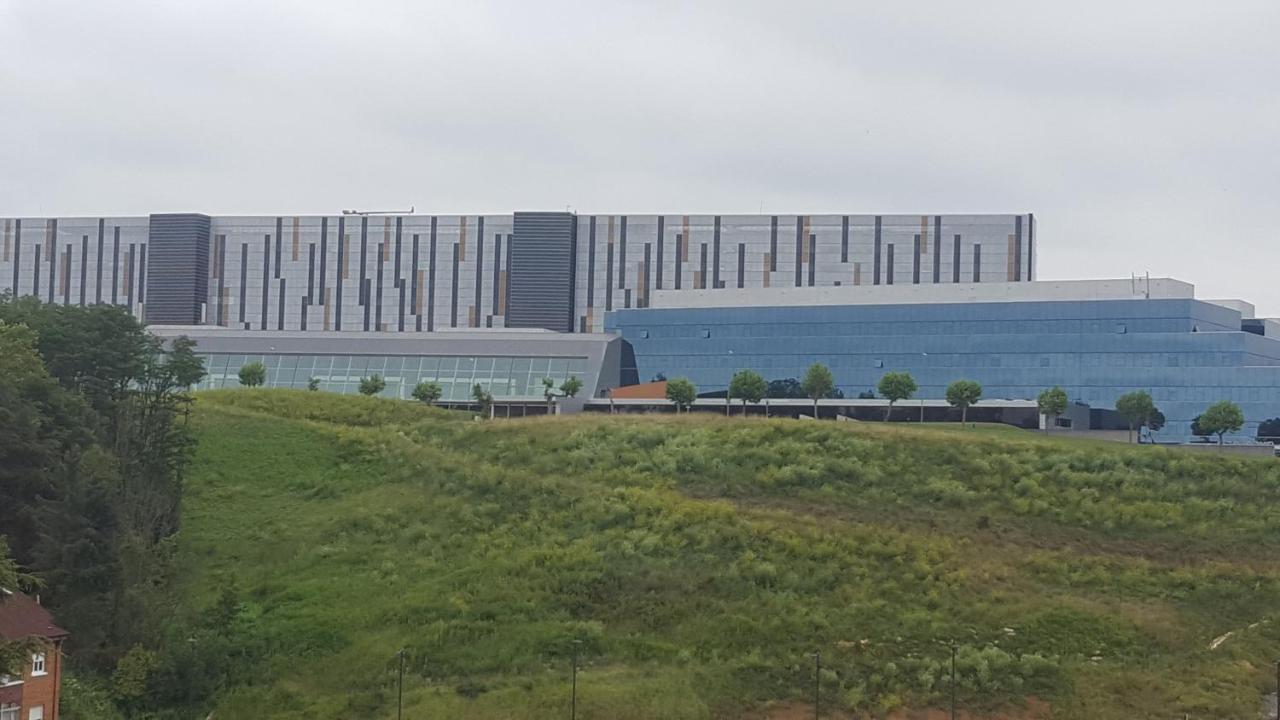 דירות אוביידו Piso Zona Hospital 6 Personas מראה חיצוני תמונה
